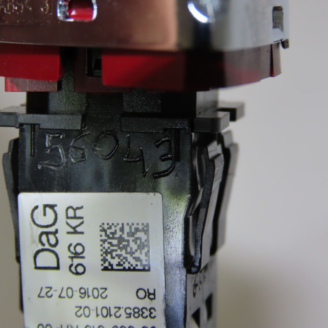 Bouton de warning occasion CITROEN C3 II Phase 2 03-2013->12-2016 1.2i 82ch 6490CY 4