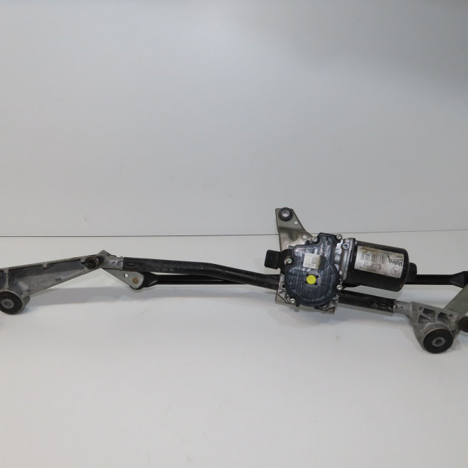 Moteur essuie-glace avant occasion MERCEDES CLASSE A III phase 2 06-2015->... A160 1.5 D 90ch 1768200040 1