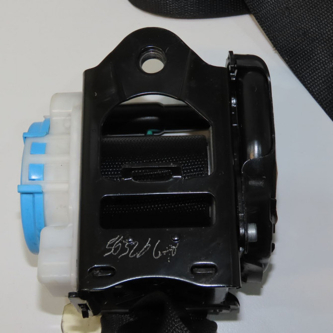 Ceinture arrière gauche occasion MERCEDES CLASSE A III phase 2 06-2015->... A160 1.5 D 90ch 17686023859C94 2