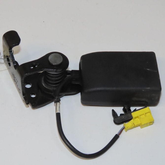 Ancrage ceinture arrière gauche occasion MERCEDES CLASSE A III phase 2 06-2015->... A160 1.5 D 90ch 17686003699051 1