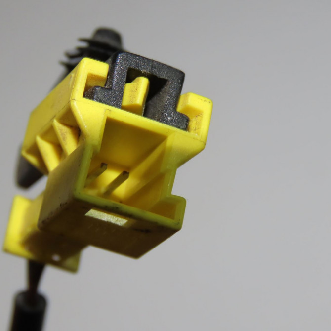 Ancrage ceinture arrière gauche occasion MERCEDES CLASSE A III phase 2 06-2015->... A160 1.5 D 90ch 17686003699051 3