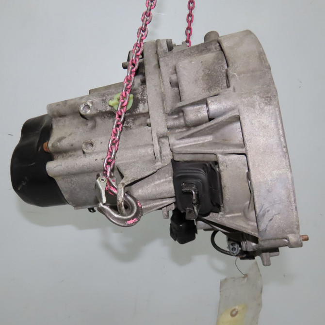 Boîte à vitesse mecanique occasion RENAULT CLIO I Phase 3 03-1996->08-1998 1.2 7701694002 4