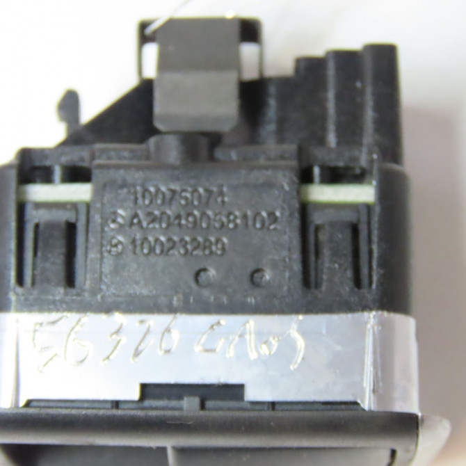 Commande leve-glace porte arrière droite occasion MERCEDES CLASSE A III phase 2 06-2015->... A160 1.5 D 90ch 20490581029107 4