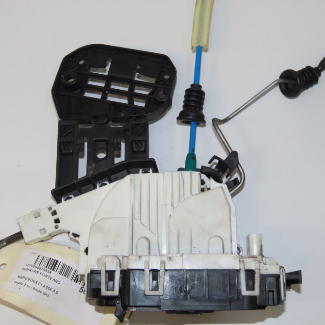 Serrure porte arg occasion MERCEDES CLASSE A III phase 2 06-2015->... A160 1.5 D 90ch 2047302735 3