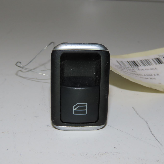 Commande leve-glace porte arrière gauche occasion MERCEDES CLASSE A III phase 2 06-2015->... A160 1.5 D 90ch 20490581029107 1