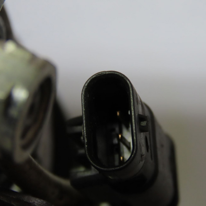 Compresseur air conditionne occasion MERCEDES CLASSE A III phase 2 06-2015->... A160 1.5 D 90ch 42301711 4