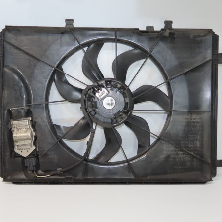Ventilateur de refroidissement occasion MERCEDES CLASSE A III phase 2 06-2015->... A160 1.5 D 90ch 2465000093