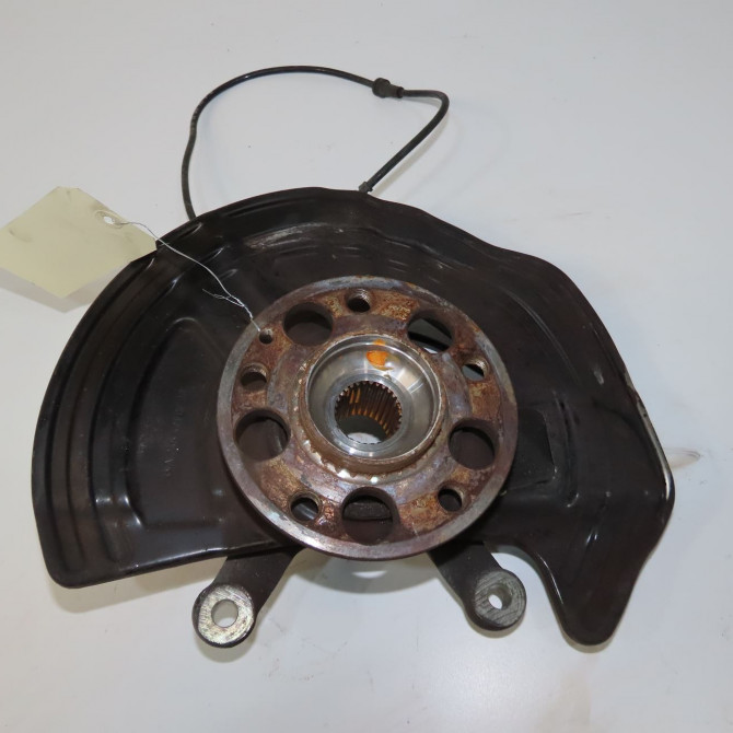 Moyeu avg occasion MERCEDES CLASSE A III phase 2 06-2015->... A160 1.5 D 90ch 2463370145 3