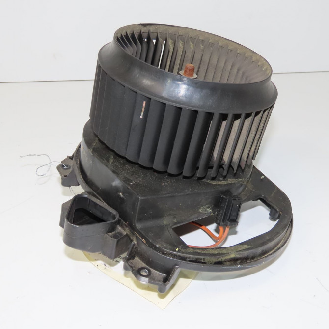 Ventilateur de chauffage occasion MERCEDES CLASSE A III phase 2 06-2015->... A160 1.5 D 90ch 2469061601 1