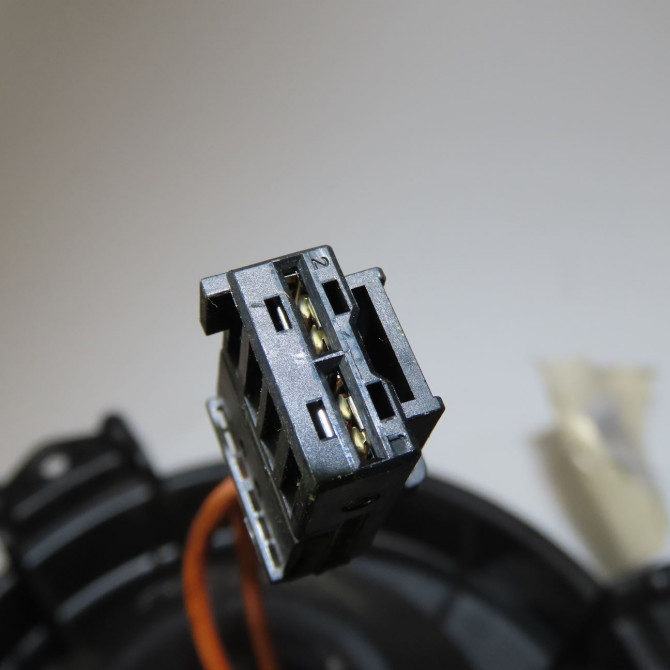 Ventilateur de chauffage occasion MERCEDES CLASSE A III phase 2 06-2015->... A160 1.5 D 90ch 2469061601 3