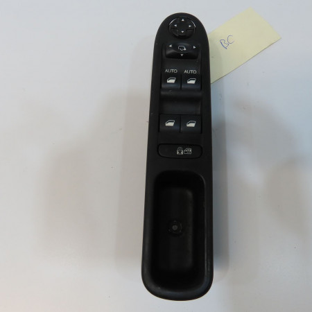 Commande lève-glace porte avant gauche occasion CITROEN C3 PICASSO Phase 2 09-2012->... 1.6 HDI 90ch 6490P7