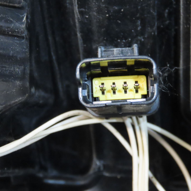 Feu arrière gauche occasion CITROEN C3 PICASSO Phase 2 09-2012->... 1.6 HDI 90ch 6350GL 3