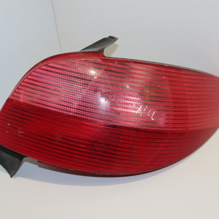 Feu arrière droit occasion PEUGEOT 206 Phase 1 09-1998->03-2009 1.4i 6351P1