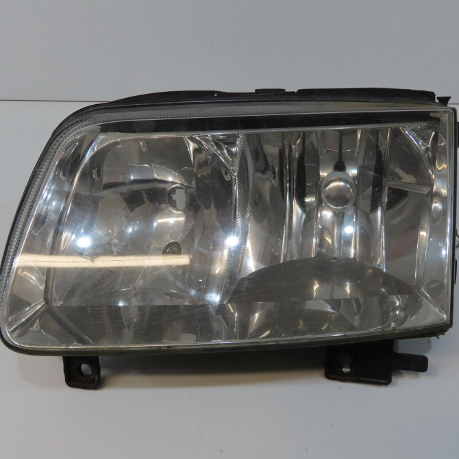 Phare gauche occasion VOLKSWAGEN POLO III Phase 2 11-1999->12-2001 1.4 6N1941017AB 1