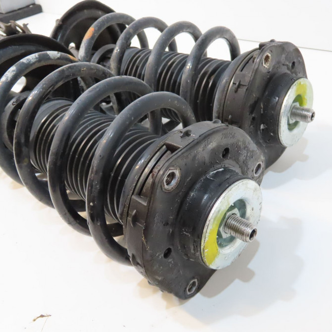 Amortisseur avant droit occasion VOLKSWAGEN POLO III Phase 2 11-1999->12-2001 1.4 6N0413031K 3