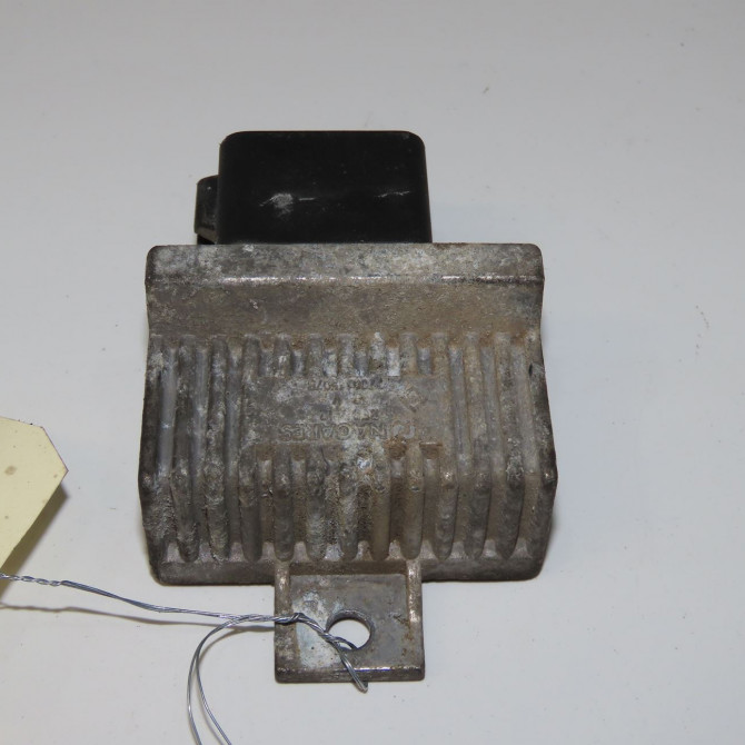 Boitier de préchauffage occasion RENAULT CLIO III Phase 2 03-2009->12-2014 1.5 DCI 85ch 7700115078 1