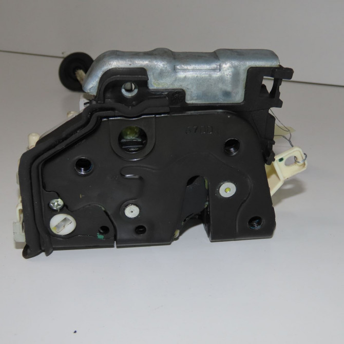 Serrure porte ard occasion AUDI Q5 I 8K0839016H 2