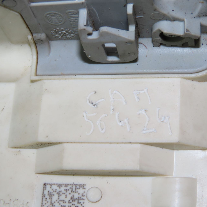 Serrure porte ard occasion AUDI Q5 I 8K0839016H 6