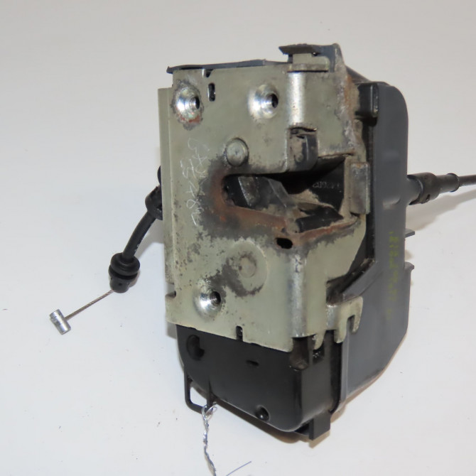 Serrure porte ard occasion CITROEN C3 I Phase 2 10-2005->12-2010 1.4 HDi 70ch 9138K3 1