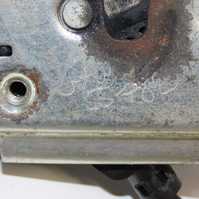 Serrure porte ard occasion CITROEN C3 I Phase 2 10-2005->12-2010 1.4 HDi 70ch 9138K3 7