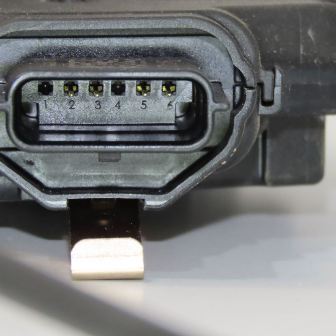 Serrure porte avd occasion RENAULT ZOE Phase 1 10-2012->... ELEC 805020094R 4