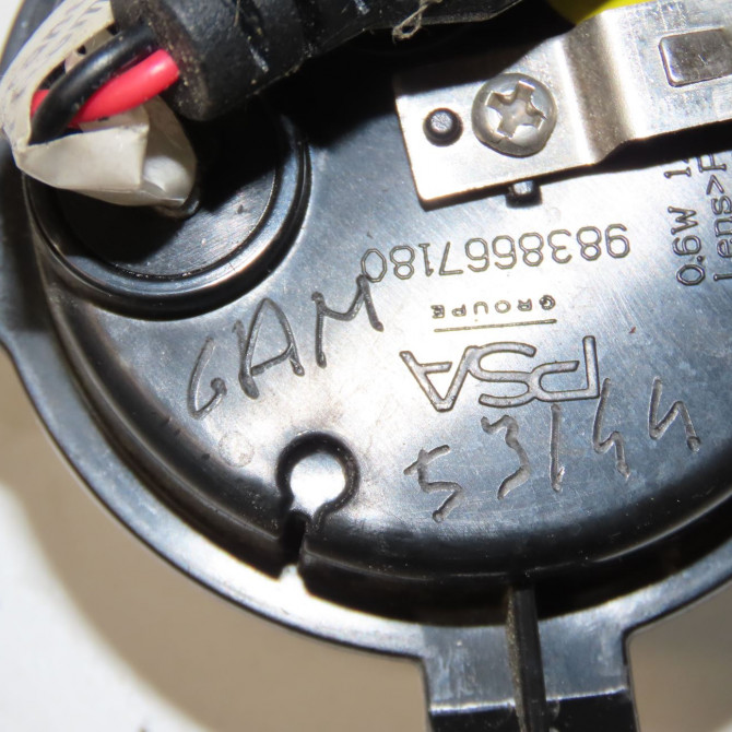 Feu arrière intérieur droit occasion CITROEN 4