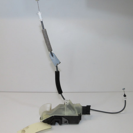 <span class="tt">Serrure porte avg occasion  </span><span class="designation"> </span>