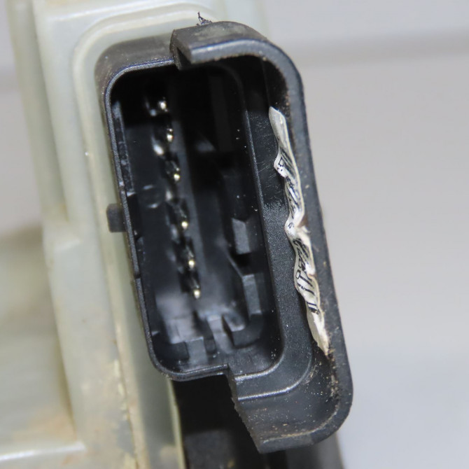 Serrure porte avd occasion  9844412180 5