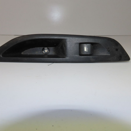 Commande leve-glace porte arrière droite occasion  98044803ZD