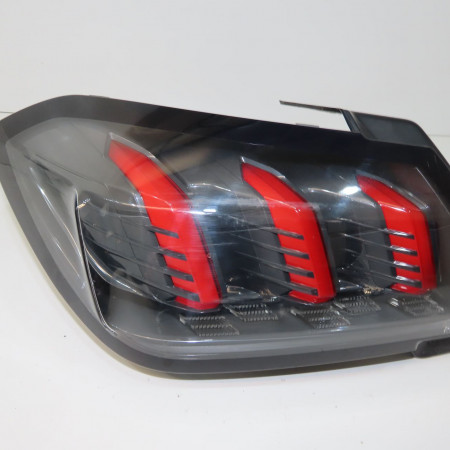 Feu arrière gauche occasion  9823216880