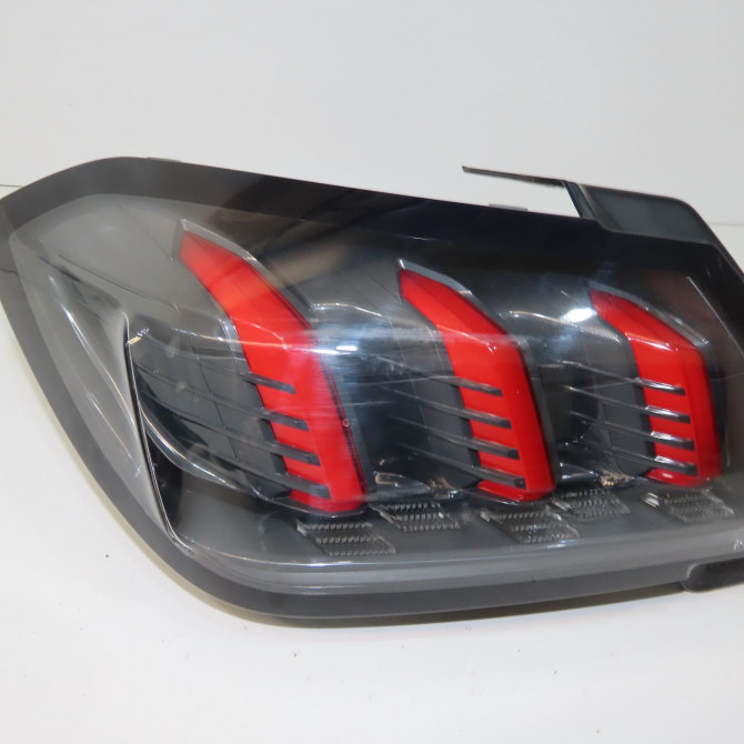 Feu arrière gauche occasion  9823216880 1