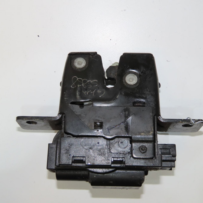 Serrure hayon occasion RENAULT CLIO III Phase 2 03-2009->12-2014 1.5 DCI 70ch 8200947699 1