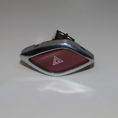 Bouton de warning occasion CITROEN C3 II Phase 2 03-2013->12-2016 1.2i 82ch 6490CY