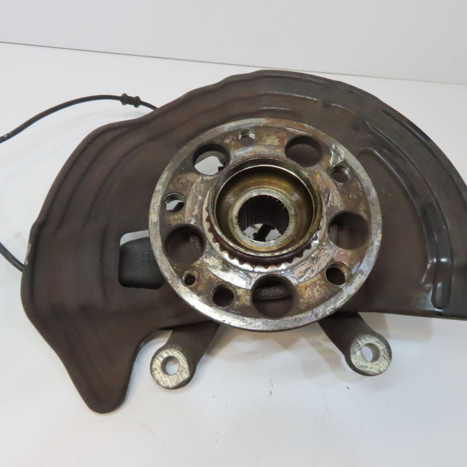 Moyeu avd occasion MERCEDES CLASSE A III phase 2 06-2015->... A160 1.5 D 90ch 2463370145 2