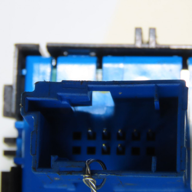 Interrupteur commande de frein a main occasion  98105935VV 3