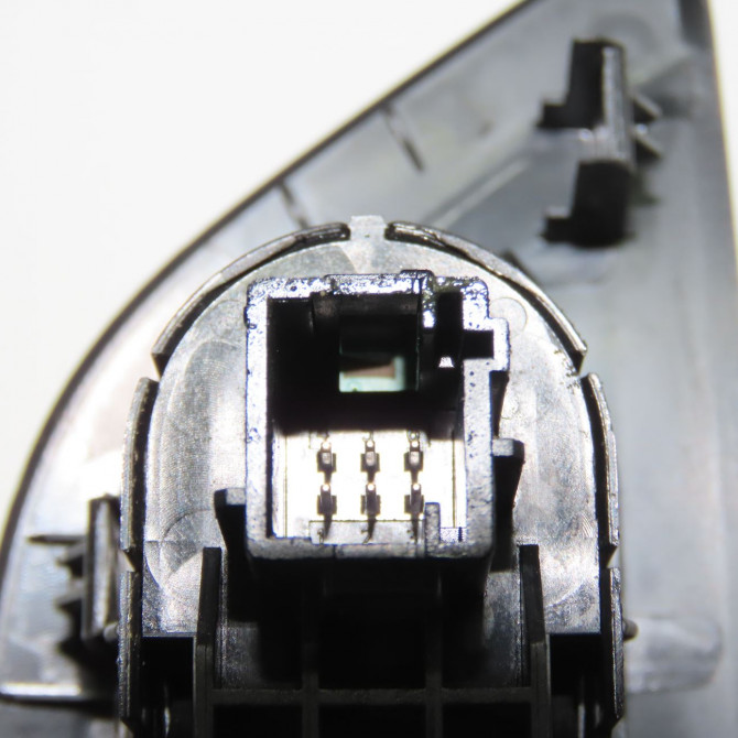 Commande lève-glace porte avant gauche occasion  96788264ZD 3