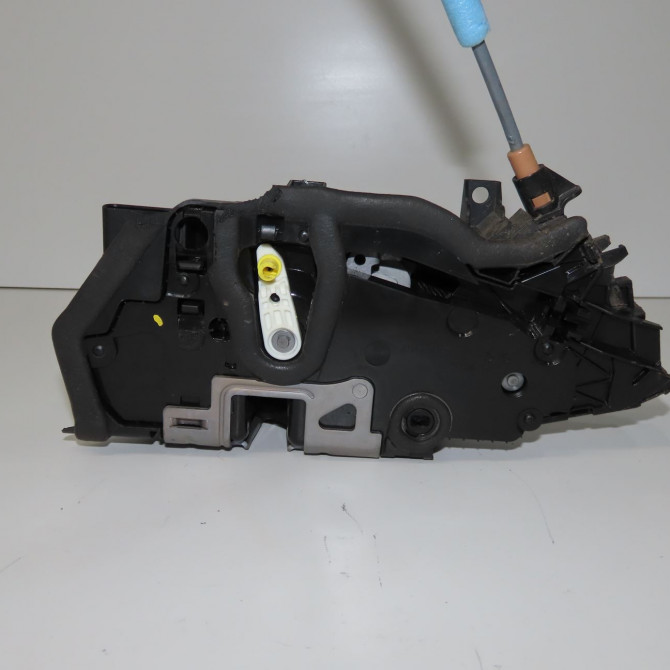 Serrure porte avd occasion B.M.W. 51217956142 2