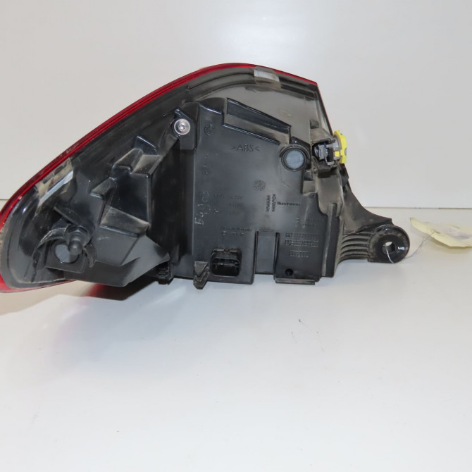 Feu arrière droit occasion B.M.W. 63217450644 2