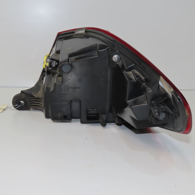 Feu arrière gauche occasion B.M.W. 63217450643 2