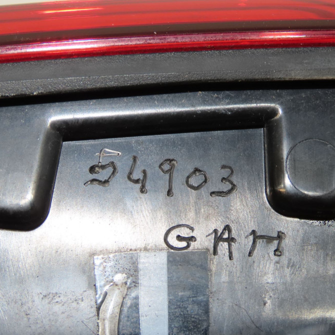 Feu arrière interieur gauche occasion B.M.W. 63217450651 4