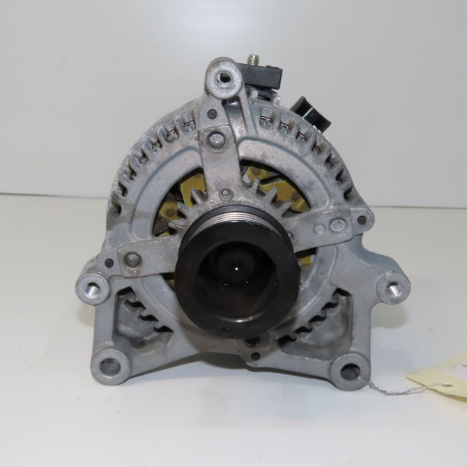 Alternateur occasion B.M.W. 12318680374 1