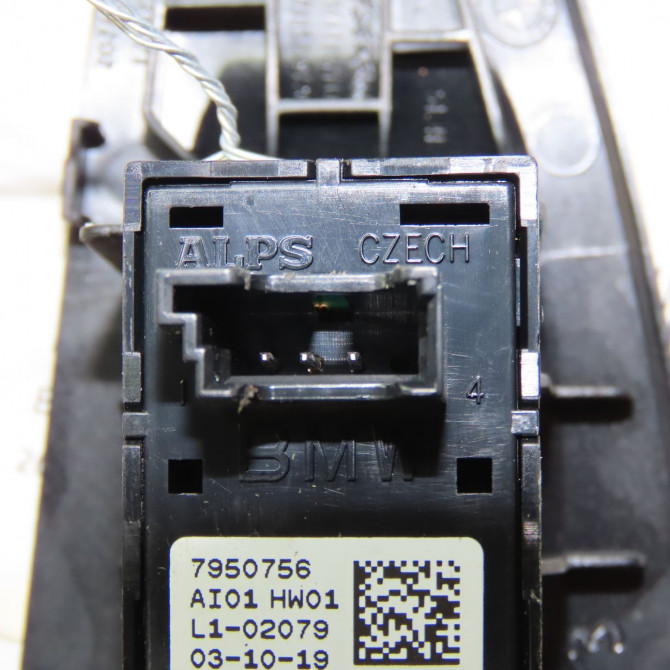 Commande leve-glace porte arrière droite occasion B.M.W. 61317950756 3