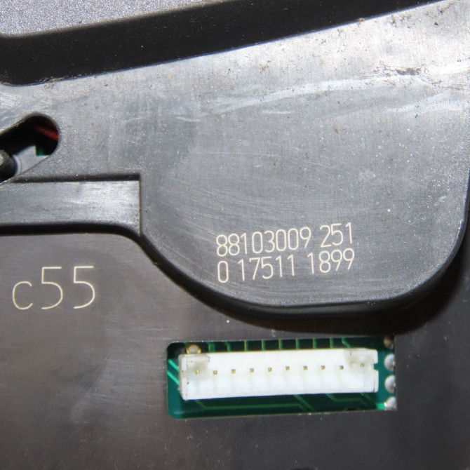 Commande essuie glace occasion RENAULT CLIO III Phase 2 03-2009->12-2014 1.5 DCI 85ch 8201590631 4