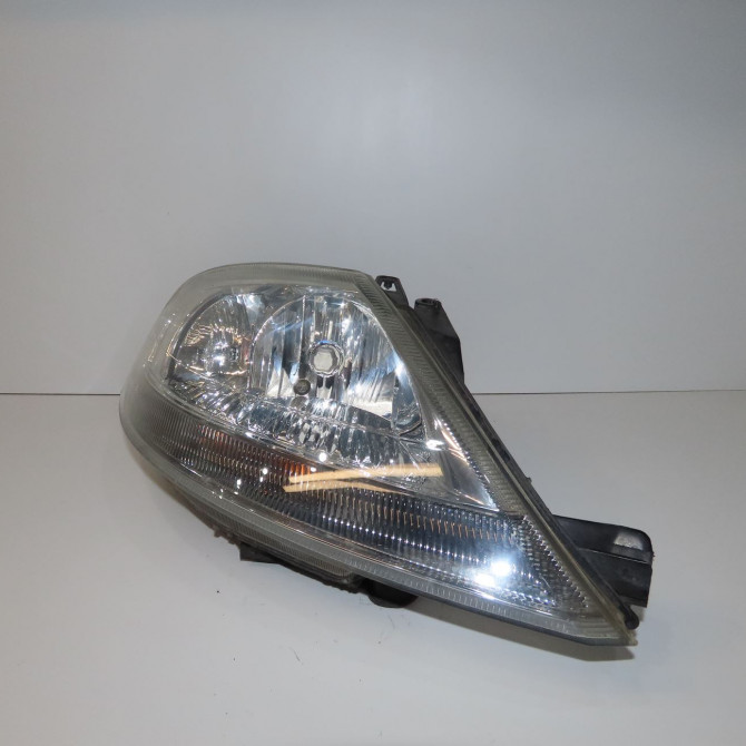 Phare droit occasion CITROEN C3 I Phase 2 10-2005->12-2010 1.4i 620685 1