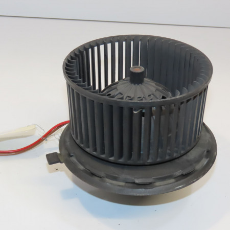 Ventilateur de chauffage occasion RENAULT TWINGO I Phase 3 08-2000->06-2007 1.2i 7701046084