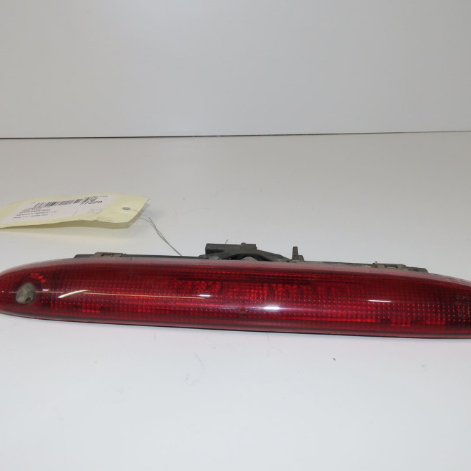 Feux stop supplementaire occasion RENAULT TWINGO I Phase 3 08-2000->06-2007 1.2i 8200201107 1