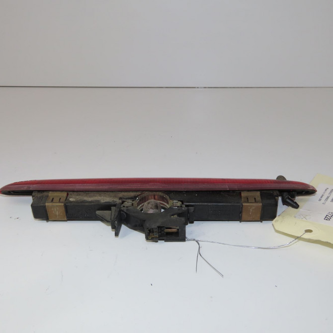 Feux stop supplementaire occasion RENAULT TWINGO I Phase 3 08-2000->06-2007 1.2i 8200201107 2