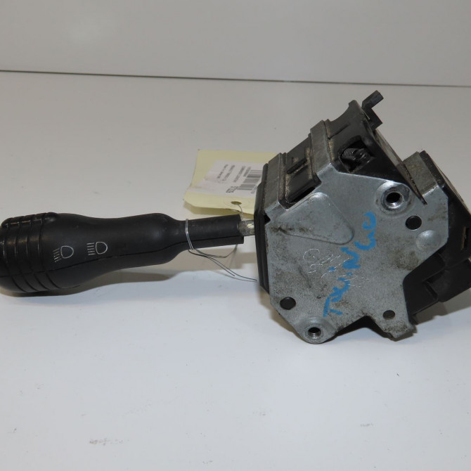 Commande clignotant occasion RENAULT TWINGO I Phase 3 08-2000->06-2007 1.2i 7701046629 2