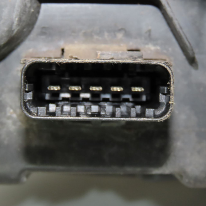 Phare droit occasion RENAULT CLIO III Phase 2 03-2009->12-2014 260103749R 3