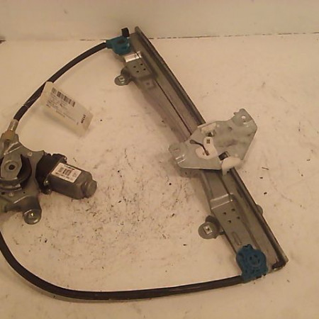 Mecanisme+moteur leve-glace avg occasion RENAULT TWINGO II Phase 1 06-2007->11-2011 1.2i 16v 75ch 8200384743